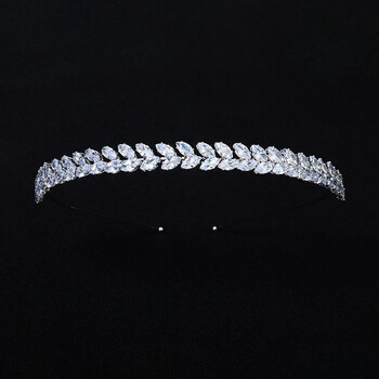 SLBRIDAL Trendy Charm Popular Crystal Rhinestone Zircon Women Girls Tiara Headband Queen Party CZ Hair Sticker Бижута за коса