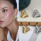 2024 Cercei din metal triunghi cu textura geometrică din oțel inoxidabil de înaltă calitate, impermeabili, la modă, la modă, cadou de Valentine pentru femei