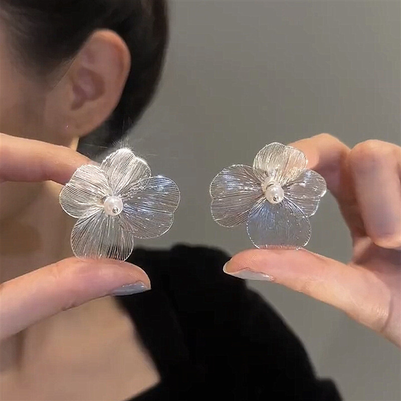 Madingi korėjietiški didelių gėlių perlų auskarai moterims Naujo dizaino auskarai moterims papuošalai aksesuarai vakarėlio dovana