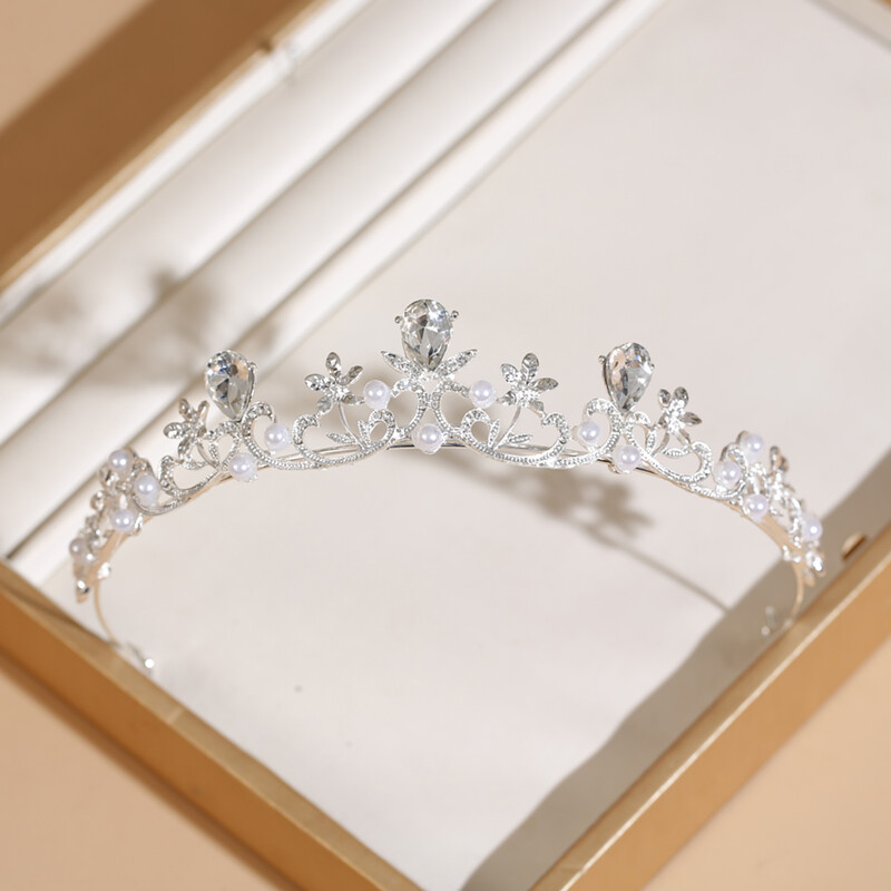 Nuotakos įvairiaspalvė karūnėlė tiara moderni minimalistinio baroko krištolo karūna plaukų aksesuarai vestuvinių suknelių aksesuarai
