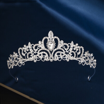 Tiara de cristal Bijuterii de mireasa Rafinat petrecere de mireasa Coroana de mireasa cu strass Bijuterii de par noi pentru femei Accesorii pentru par