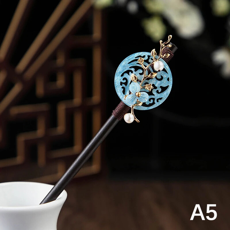 1 db fából készült hajrúd kínai stílusú tekercselő virágos hajtű bojttal, elegáns hölgy hajcsattal Hajkiegészítők Vintage 2024