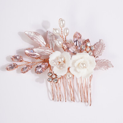 Divat virágos strassz gyöngy menyasszonyi hajfésűk kézzel készített leveles esküvői fejdísz Bohém fejdísz női kiegészítők tiara