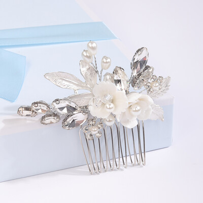 Divat virágos strassz gyöngy menyasszonyi hajfésűk kézzel készített leveles esküvői fejdísz Bohém fejdísz női kiegészítők tiara