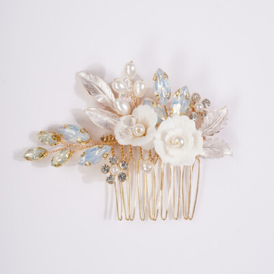 Divat virágos strassz gyöngy menyasszonyi hajfésűk kézzel készített leveles esküvői fejdísz Bohém fejdísz női kiegészítők tiara