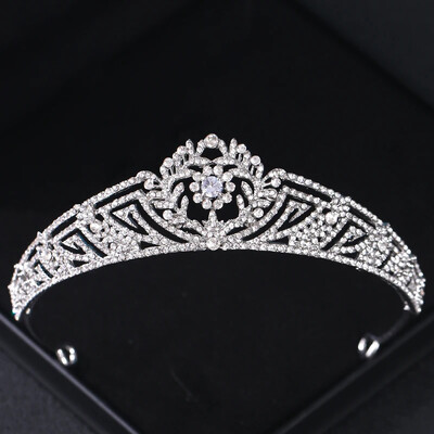 Kristály Esküvői Tiara és Koronák Strasszkő Princess Diadem Menyasszonyi Esküvői Haj Kiegészítők Ékszerek Korona Tiara Női Menyasszonynak