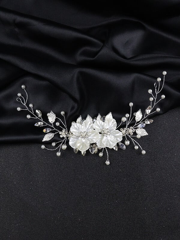 Balta ziedu līgavas galvassega Sudraba lapu kāzu galvassegas Pērles Rhinestone Kāzu galvassegas Sieviešu matu aksesuāri ballītei