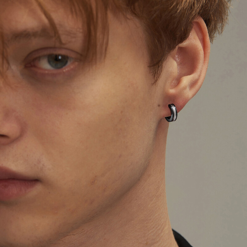 Új rozsdamentes acél karikafülbevaló férfiaknak, vízálló kéttónusú Huggies fülbevaló, divatos egyszerű ékszerajándékok