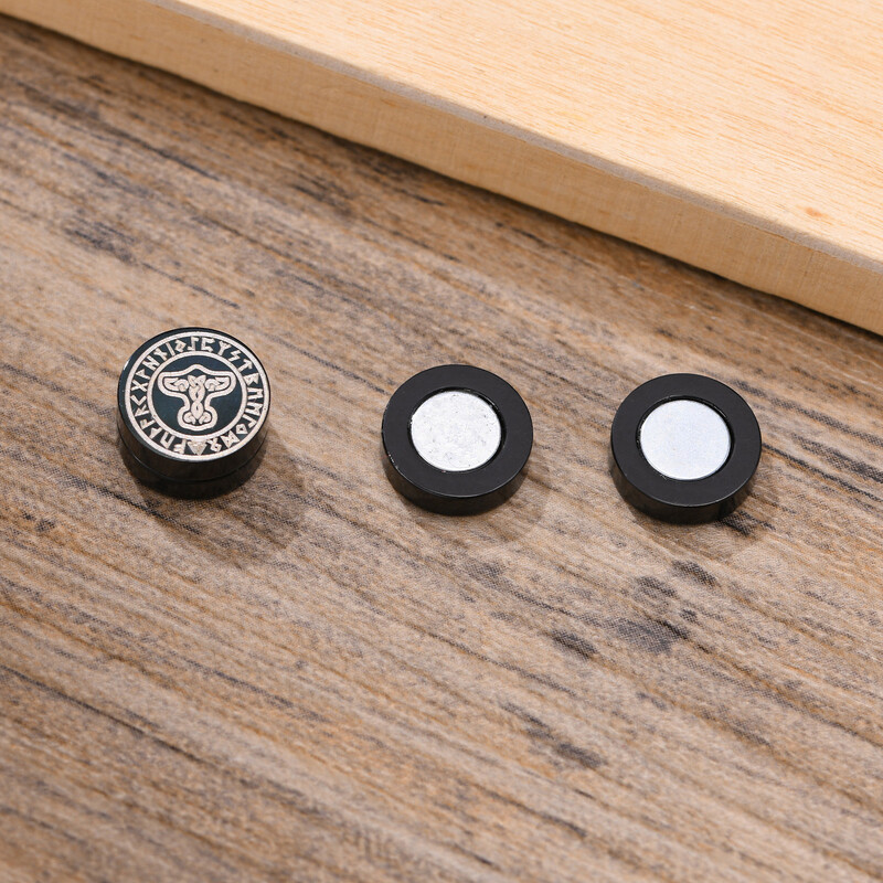 Gothic punk Nordic Viking Vīriešu Sieviešu Spēcīgi Magnētiski Magnētiski Auskari Nerūsējošā tērauda Necaurdurošas Ausu Kniedes Puisim