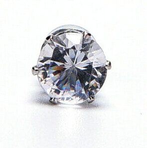 Fehér, fekete mágneses mágneses fülcsavar Könnyen használható kristálykőből készült fülbevaló, női férfi fülbevaló, csíptetős füllyuk nélküli ajándék, 1 pár