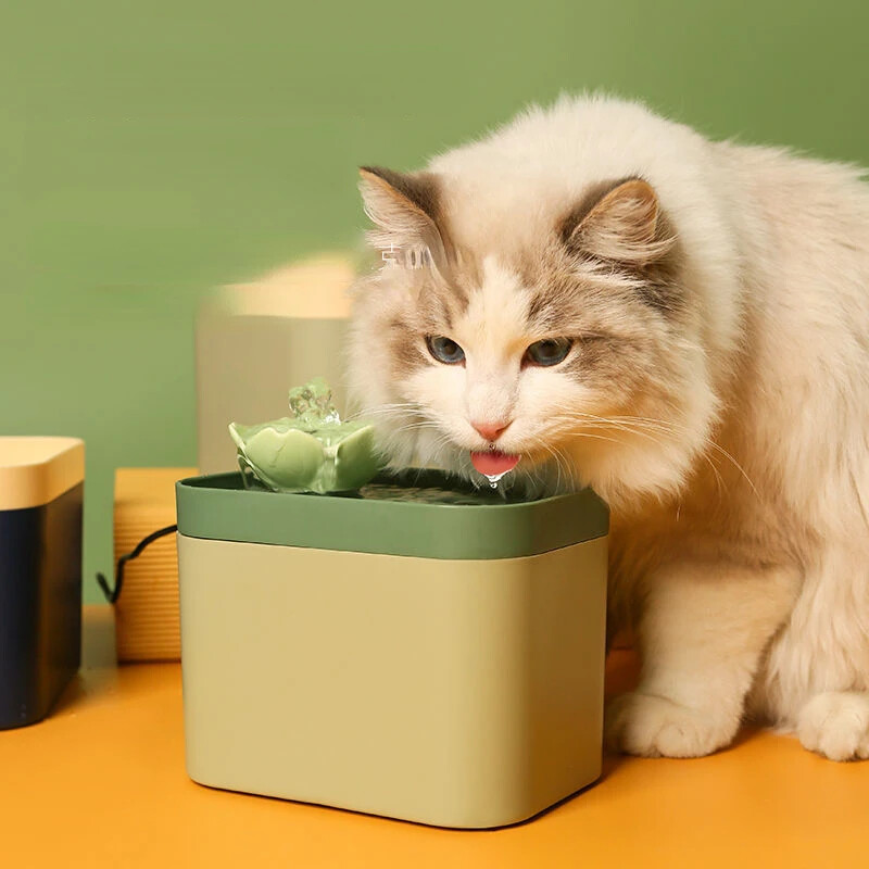 Fântână de apă pentru pisici Filtru automat USB electric mute adăpator de pisici castron 1,5 l cu recirculare filtrare pentru pisici dozator de apă pentru animale de companie