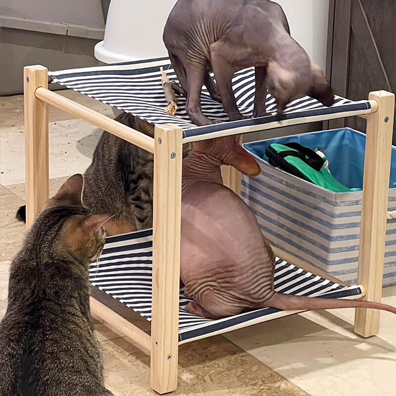 Kaķu šūpuļtīkla gulta, priedes koka konstrukcija, 17,0 x 17,0 collas, 2 slāņu kaķu šūpuļtīkli, paaugstināta kaķu gulta iekštelpu kaķiem