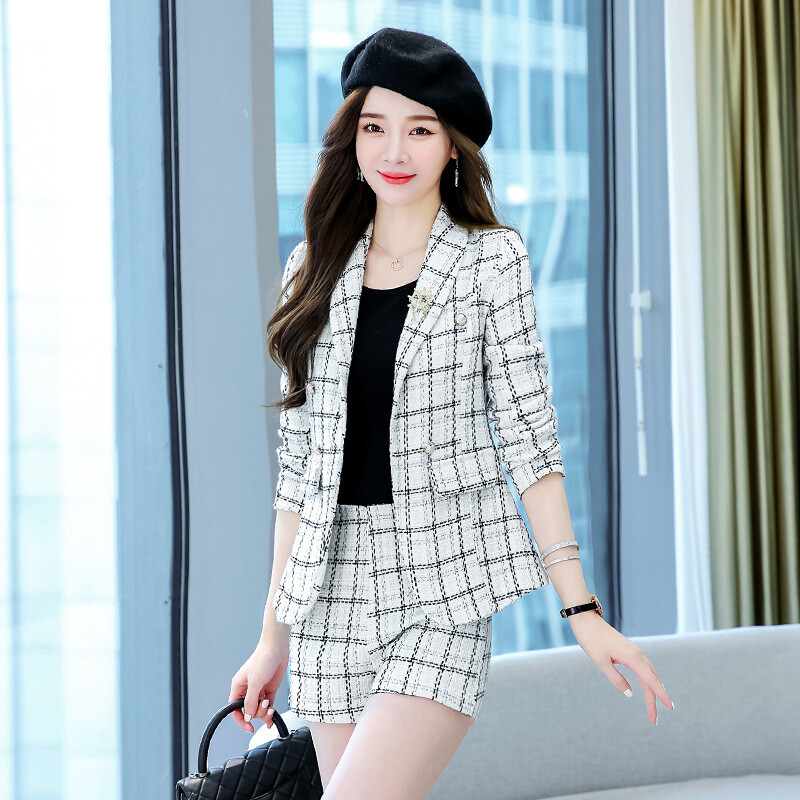 2022-es használatra kész nadrágok, új téli divat korszakban zsugorodó tongle univerzális utcai stílusú kétrészes szett brosssal