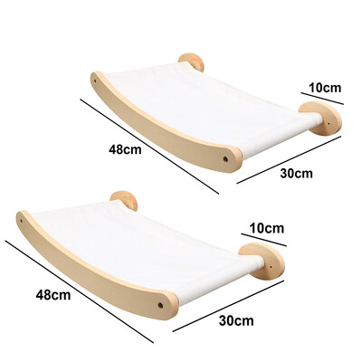 Pie sienas stiprināmi kaķu kāpšanas plaukti kaķu šūpuļtīkls ar kāpnēm un lecamo platformu, kas paredzēta kaķēniem, kas spēlējas un asaris