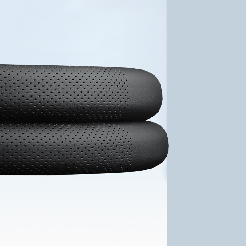 Husa volanului mașinii este universală și poate fi folosită în toate anotimpurile