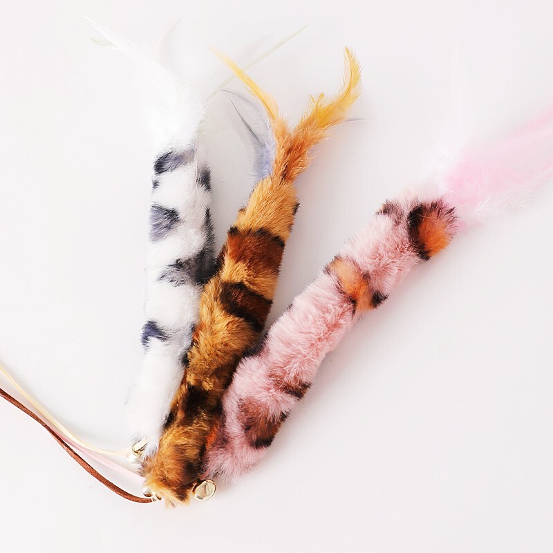 Kaķu rotaļlietas Spalvas Kaķu nūjas Plīša Interaktīva kaķu rotaļlieta ar zvaniņu vilnas apdruku Rotaļlietas kaķiem, kas ķircina kaķēnu Rotaļu nūjas Mājdzīvnieku izstrādājumi