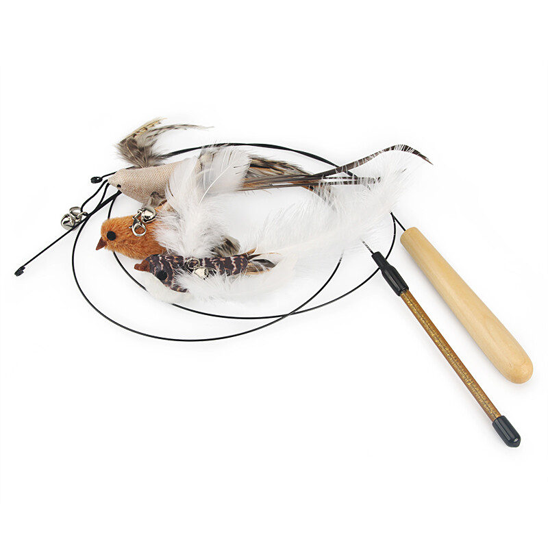 2 vnt. juokingų kačių lazdelių, plunksnų kačių žaislų, padirbtų paukščių priedai.