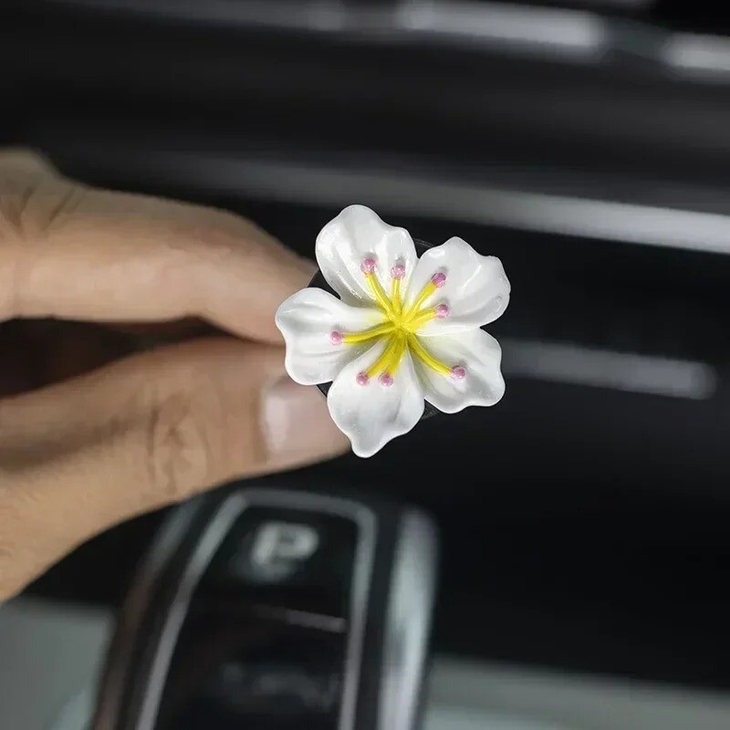 2 buc. Clip de parfum de ieșire de aer pentru mașină Daisy Mini drăguț cu flori pentru aromaterapie, decorare creativă pentru interiorul mașinii, accesorii pentru odorizant