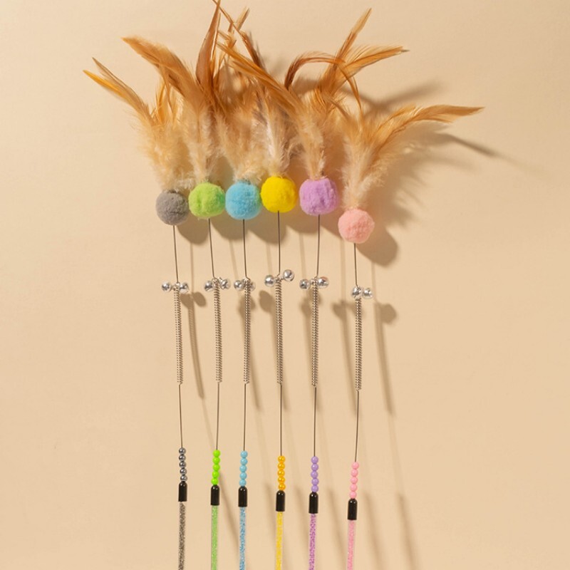 Kačių žaislai Plunksna Cat Stick Įkandimams atspari plieninė vielinė spyruoklinė plunksna Interaktyvus kačių žaislas su varpelio vilnos kamuoliuku kačiuko žaislinės lazdelės