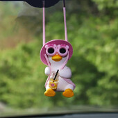 Accesorii mașini Parfum mașină Gips Drăguț Anime Leagăn Rață Pandantiv Oglindă retrovizoare Auto Ornamente Cadou de aniversare Decorare auto