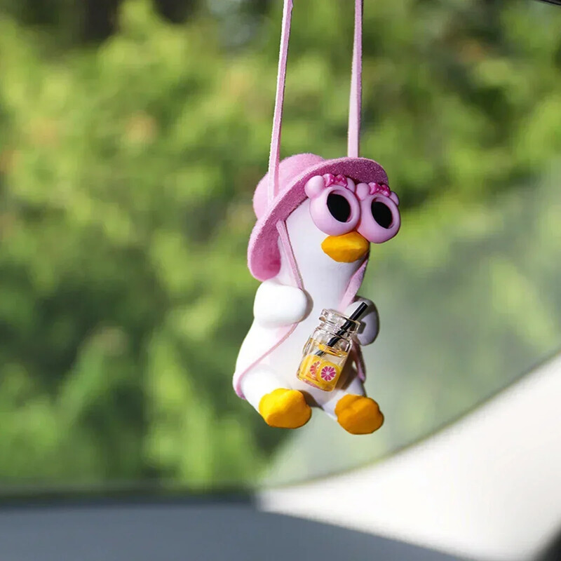 Accesorii mașini Parfum mașină Gips Drăguț Anime Leagăn Rață Pandantiv Oglindă retrovizoare Auto Ornamente Cadou de aniversare Decorare auto