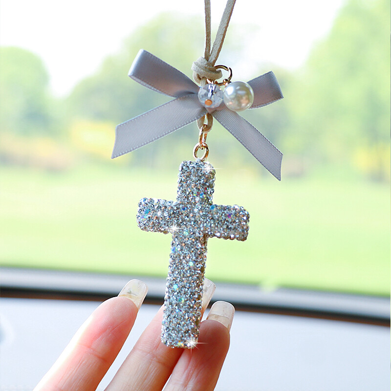 Madinga kryžminio automobilio vidaus apdaila, išskirtiniai deimantais inkrustuoti automobilio galinio vaizdo veidrodėlių priedai, dovanų pakabinimo aksesuarai