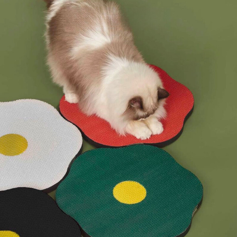 Ziedu skrāpēšanas paliktnis kaķiem uz sienas Kaķu sienas skrāpis gofrētais kartons