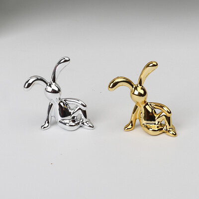 Ilgos kojos sėdinčio triušio papuošalai Automobilių priedai Dekoratyviniai reikmenys Kūrybiniai darbalaukio papuošimai Kambario dekoras Miela dovana vaikams