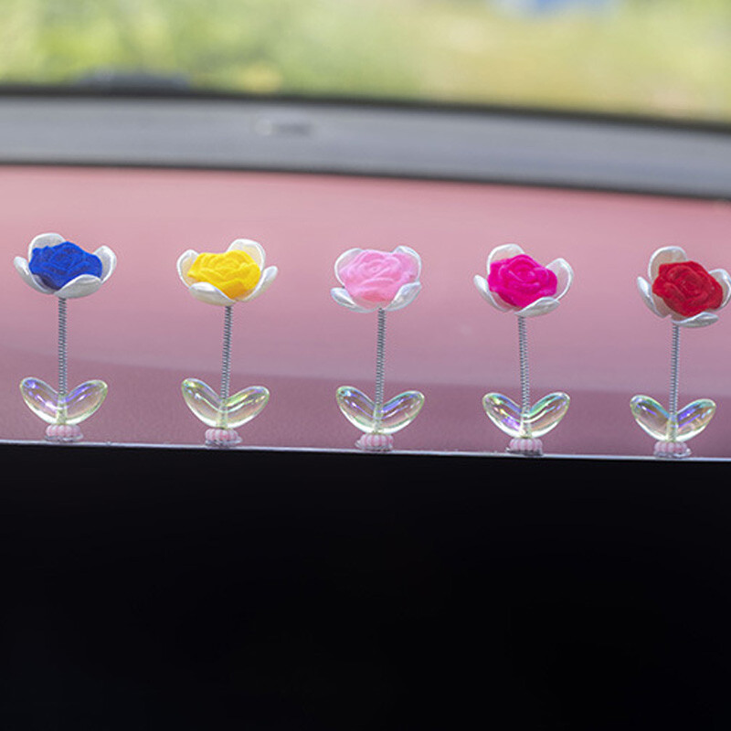6 bucăți/set Consola centrală pentru mașină Decorare cu primăvară Decorare cu trandafiri pentru mașină cu patru foi de trifoi Decorare cu cap de scuturare a mașinii Decor mic