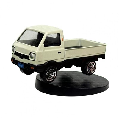 Decorarea tabloului de bord al mașinii în derivă Ornament realist cu acțiune în derivă Model de mașină cu acțiune în derivă realistă pentru decor auto