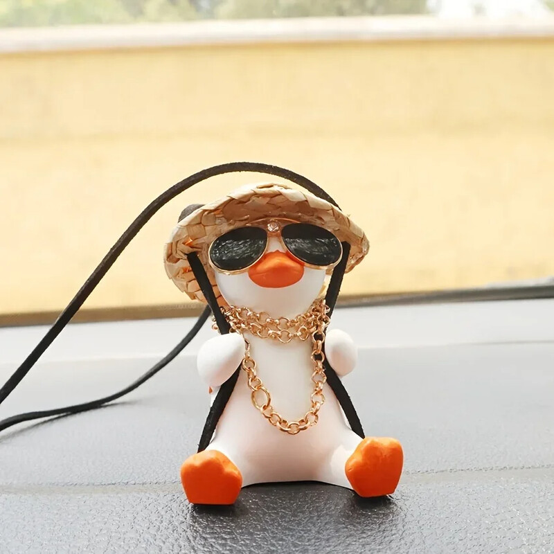 Pandantiv mașină drăguț Anime Little Duck Leagăn Auto oglindă retrovizoare Ornamente suspendate Accesorii de decorare interioară pentru fete Cadouri