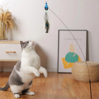 Симулация Bird Cat Toys Забавен интерактивен паун със звънец Cat Stick Toy for Kitten Playing Teaser Wand Toys Pet Cats Supplies