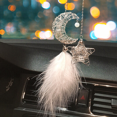 Dream Catcher auto kulons meitenēm ar spalvu spoguli piekarināms kulons Mājas dekors Lucky Car Ornaments Meiteņu auto salona aksesuāri