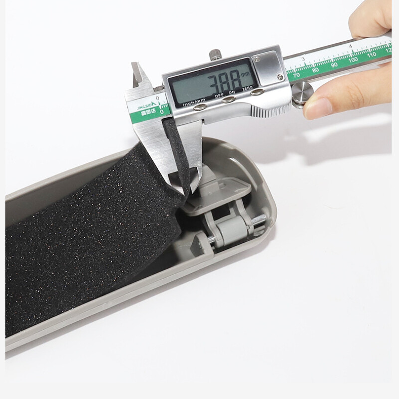 Tinka Jeep originalios automobilinės rankenos sagties modifikacija, saulės akinių laikymo dėžutė, akinių dėklas