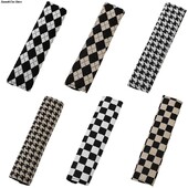 Univerzális fekete-fehér kockás autós biztonsági öv burkolat Auto biztonsági öv párna védő vállvédő tok autó belső kiegészítők