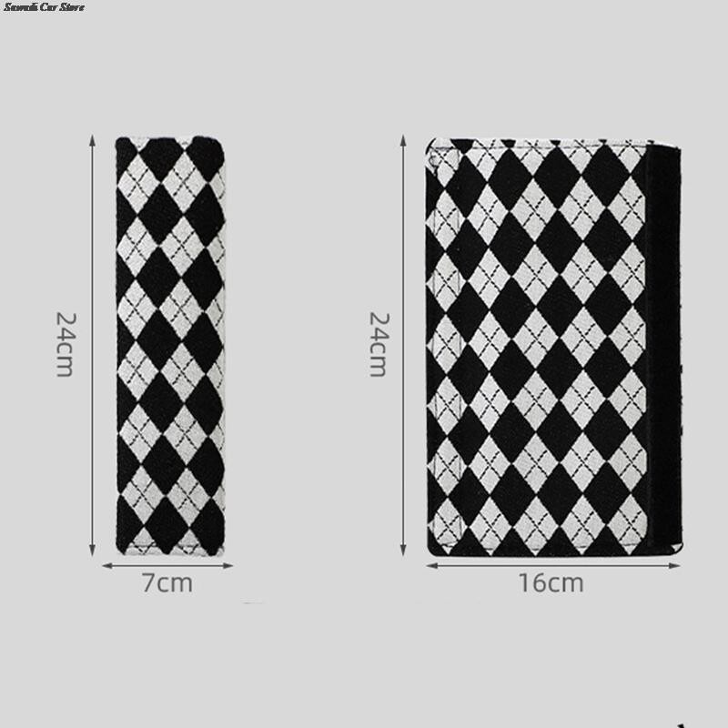 Univerzális fekete-fehér kockás autós biztonsági öv burkolat Auto biztonsági öv párna védő vállvédő tok autó belső kiegészítők