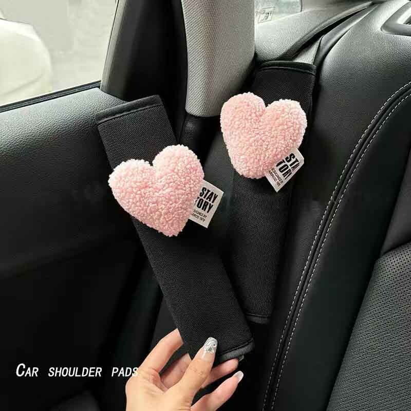 Automobilio saugos diržo pečių kilimėlio dangtelis Creative Love Heart saugos diržo puošmena Four Seasons Universal Girls Fashion saugos diržo užvalkalas