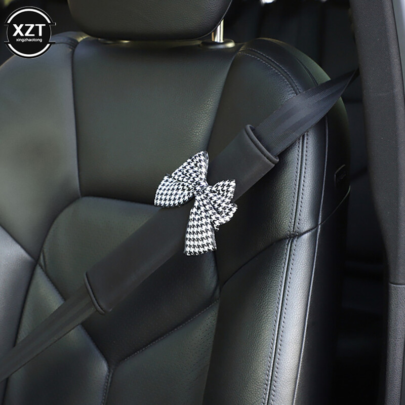 Husă universală pentru umăr centură de siguranță Funda drăguță pentru umăr pentru mașină Decorare centură de siguranță Accesorii pentru mașină Material din mătase de gheață