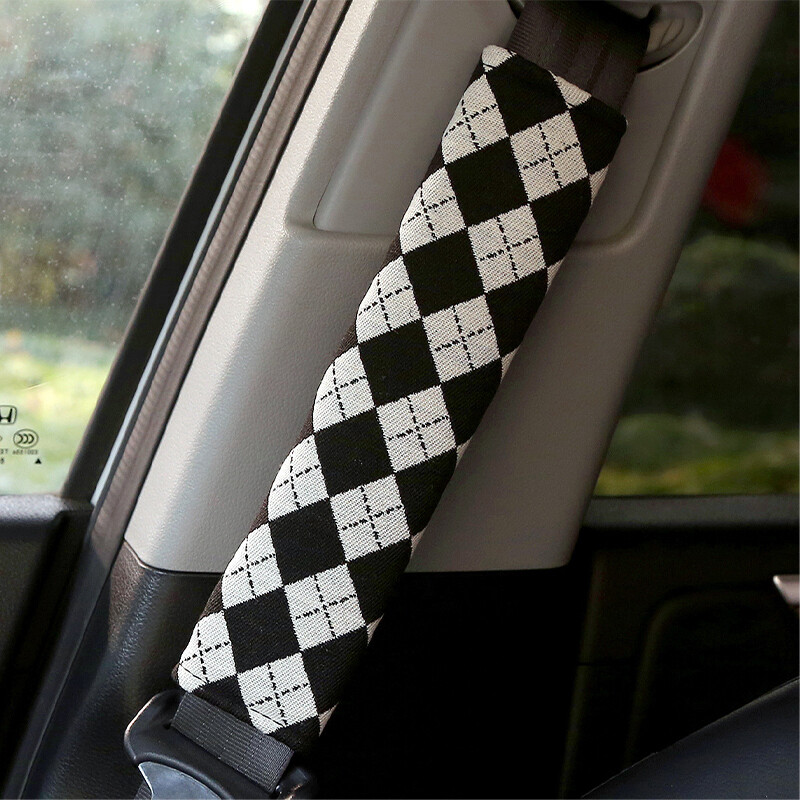Automobilių saugos diržų užvalkalai, minkšti, patogūs automobilių saugos diržų apsauginiai kilimėliai Automobilių dalys Universalios, tinka visiems automobiliams