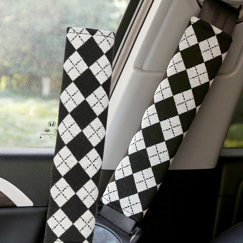 Automobilių saugos diržų užvalkalai, minkšti, patogūs automobilių saugos diržų apsauginiai kilimėliai Automobilių dalys Universalios, tinka visiems automobiliams