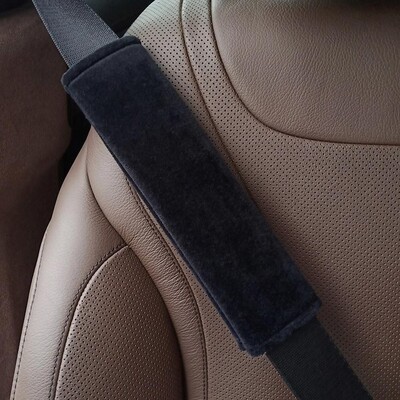 Universāls automašīnas drošības jostas pārvalks Regulējams plīša automašīnas drošības jostas pārvalks plecu paliktnis bērniem pieaugušajiem Auto salona piederumi