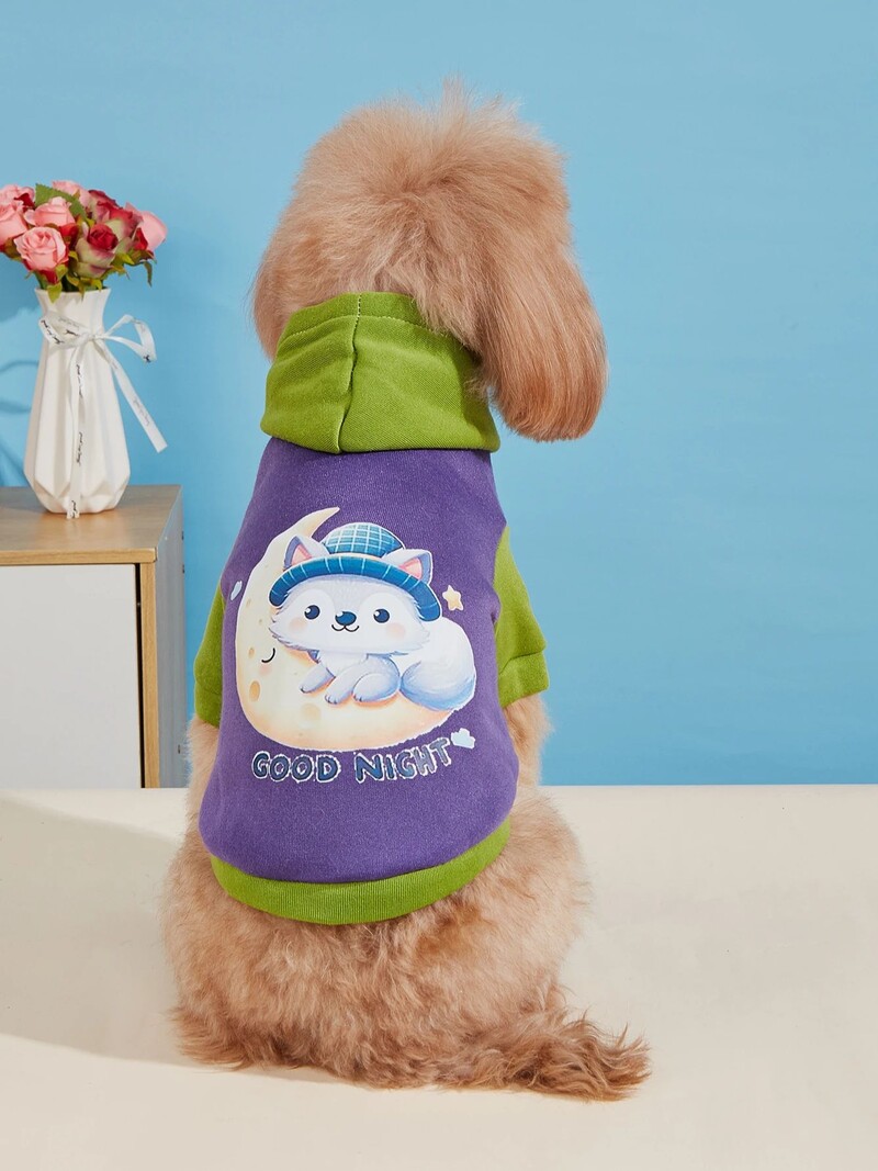 Mājdzīvnieku drēbes suņu kaķu sporta krekls ar samta siltu un ērtu purpursarkanu un zaļu šuvju drēbes ar vienkāršiem un dāsniem apdrukām