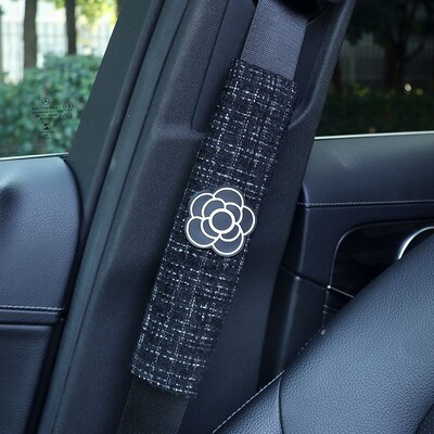 LULECI autós biztonsági öv vállvédő egyszerű, könnyű luxus Camellia Four Seasons vállvédő általános autóipari kellékek