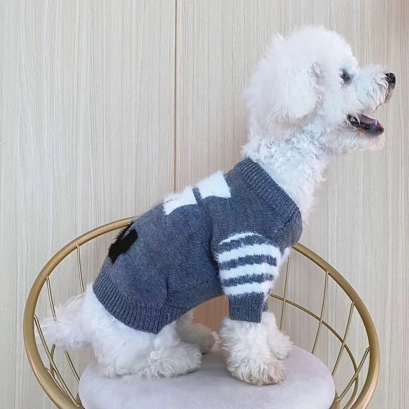 Vânzări cu ridicata pentru animale de companie Câine, pisică, veveriță artificială, tricot, pulover toamnă/iarnă, îngroșat, cald, mediu, mic, câini, pisică, ținută la modă