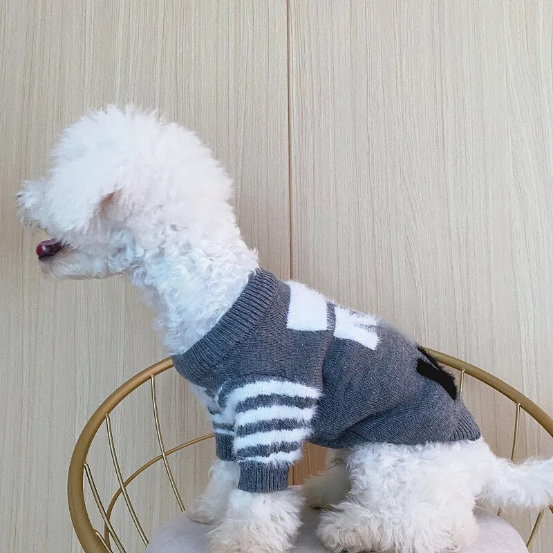 Vânzări cu ridicata pentru animale de companie Câine, pisică, veveriță artificială, tricot, pulover toamnă/iarnă, îngroșat, cald, mediu, mic, câini, pisică, ținută la modă