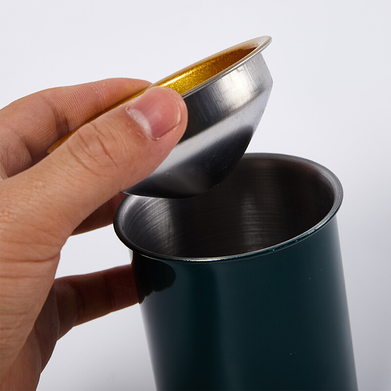 Automobilių priedai Apvali peleninė, atspari vėjui, nerūdijančio plieno, nerūkoma cigarų terasa viduje