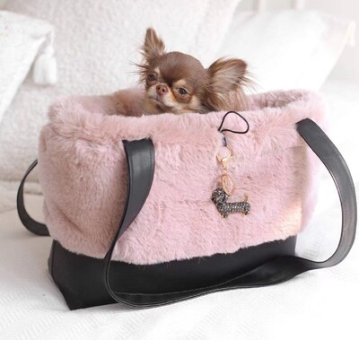 Ziemas mājdzīvnieku soma Rozā mājdzīvnieka vilnas soma suņa kaķa soma Rokassoma Rokassoma Suņa rokassomiņa Mājdzīvnieku suņa pārnēsāšanas soma Ceļojumu korgiju kucēnu somiņa