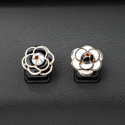 Kreatív rajzfilm strasszos mini autóakasztók üléstámla tartó kulcstartókhoz Otthoni irodai horgok Tároló autós stílus kiegészítők