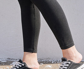 Didelio dydžio vilnos antblauzdžiai, stori moterims – tamprūs ir stori, šilti ir patogūs – viso ilgio – sviestiniai, švelnūs