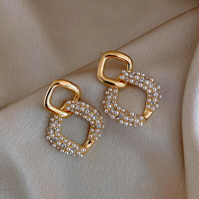 Madingi krištoliniai geometriniai kabantys auskarai moterims Vandens lašo imitacijos perlų apvalūs auskarai su kutais mergaičių sužadėtuvių papuošalai